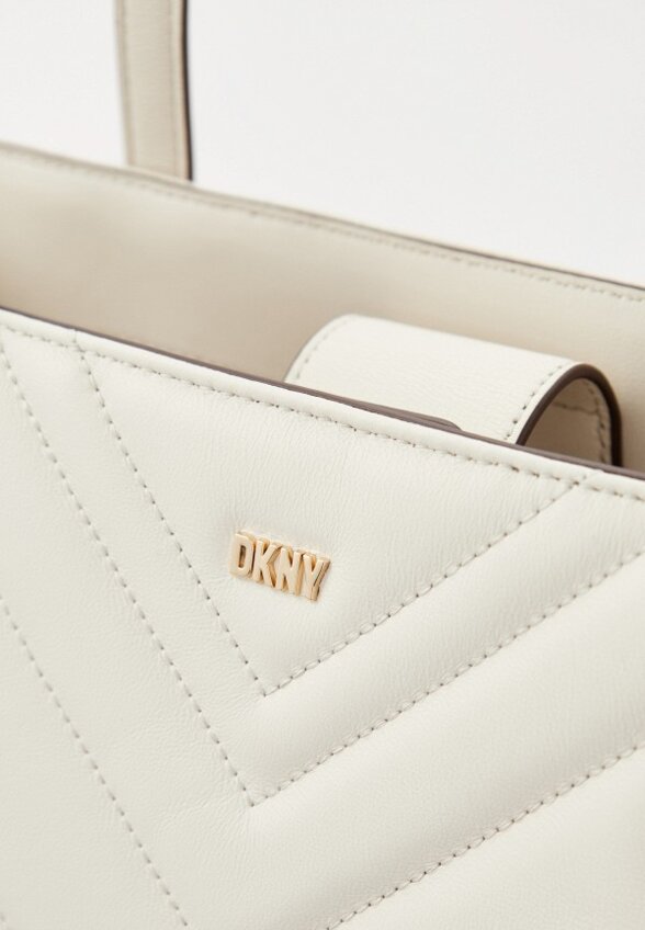 Сумка и брелок DKNY