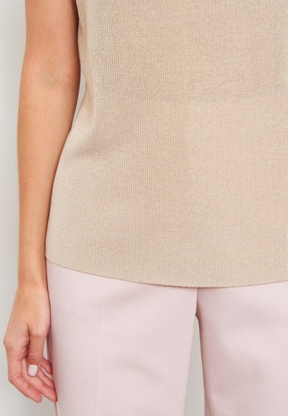 Топ Gerry Weber