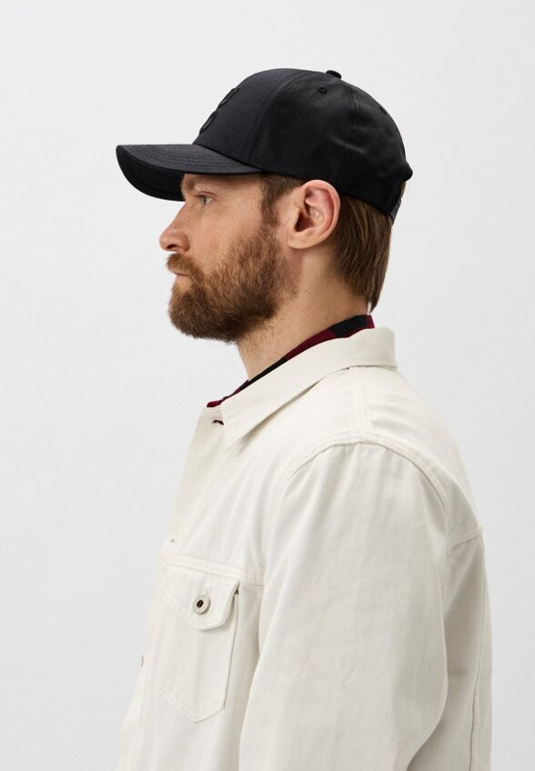 Бейсболка Hugo