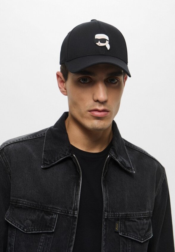 Бейсболка Karl Lagerfeld