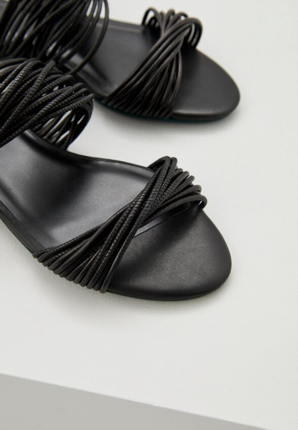 Сабо Patrizia Pepe