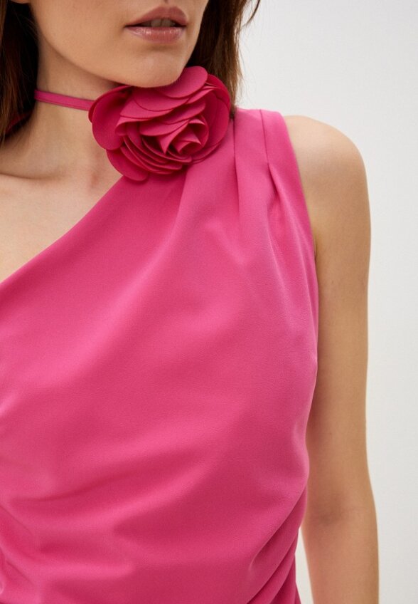 Платье и чокер O'STIN