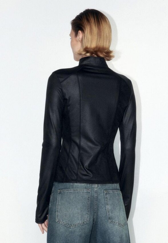 Олимпийка Befree