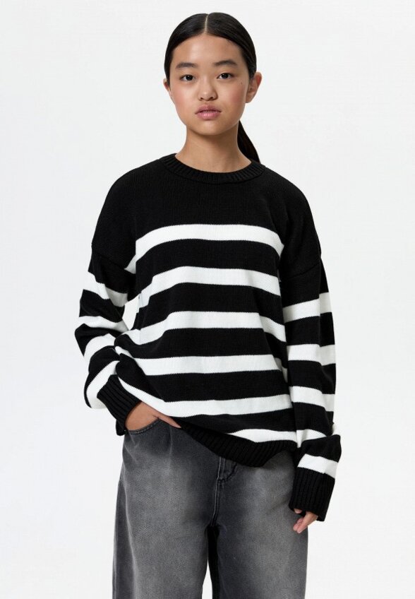 Свитер Aliciia