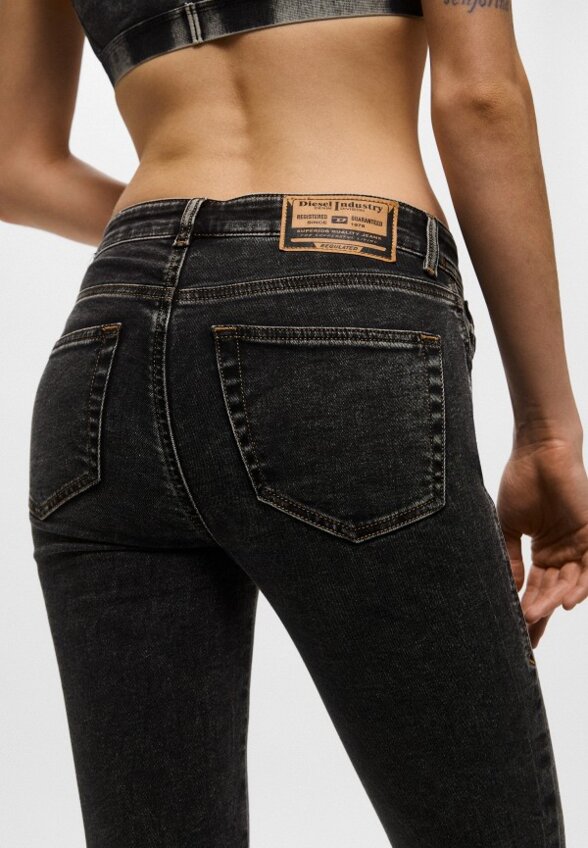 Джинсы Diesel