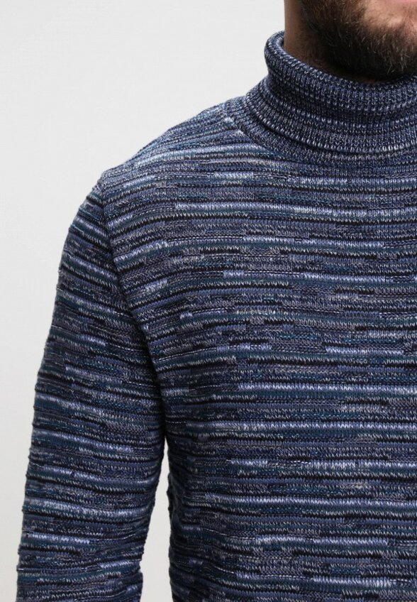 Свитер Стим