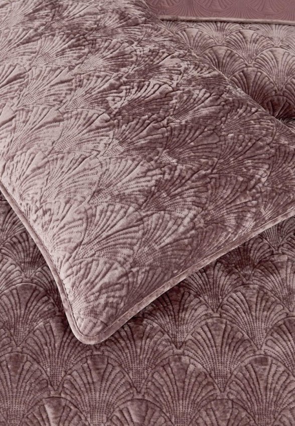 Комплект с покрывалом Sofi De Marko