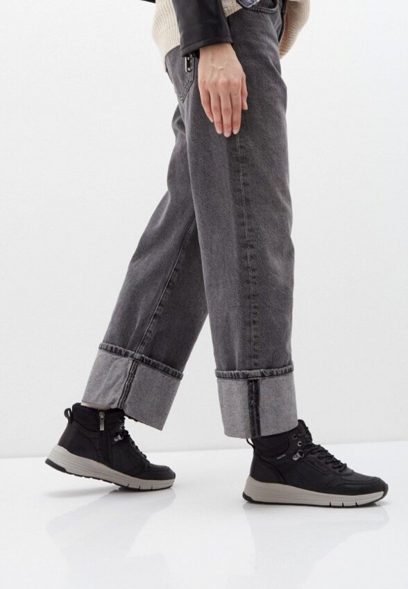 Кроссовки Tamaris