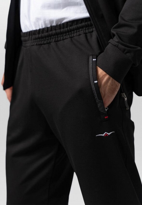 Костюм спортивный Bessa