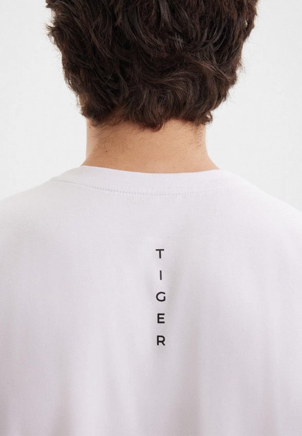 Футболка Barmariska