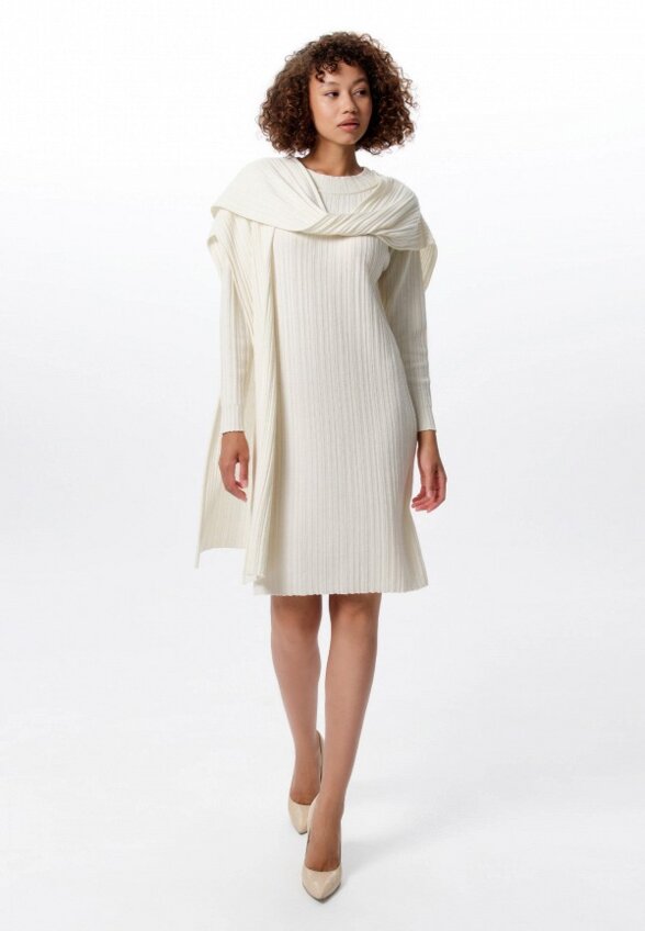 Платье и накидка Ареола