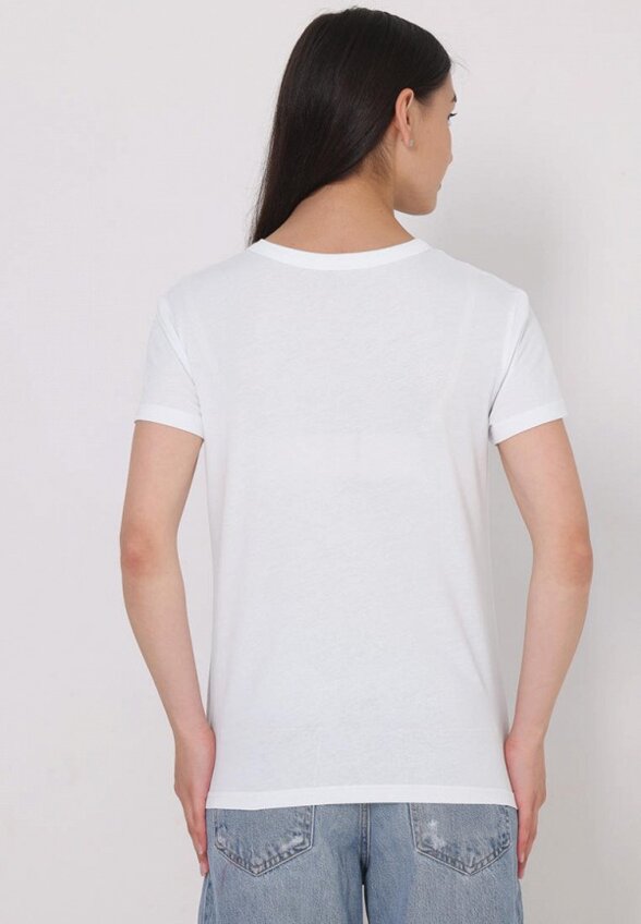 Футболка Апрель