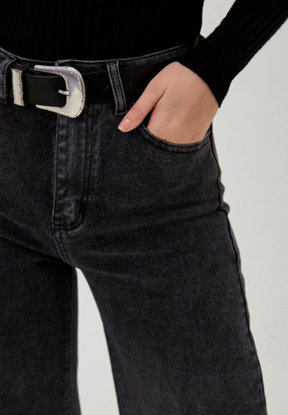 Джинсы Vitacci