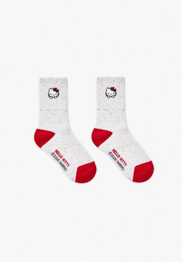 Носки с вышивкой Hello Kitty