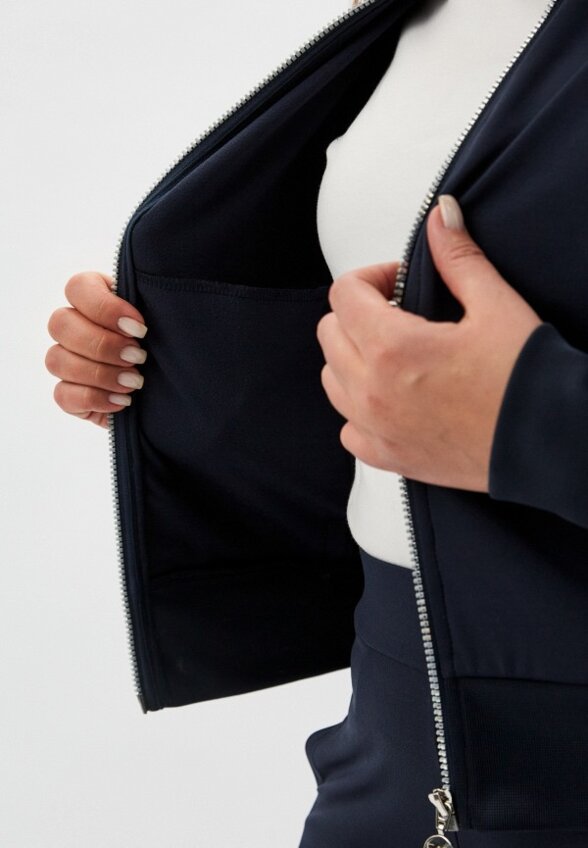 Костюм спортивный EA7