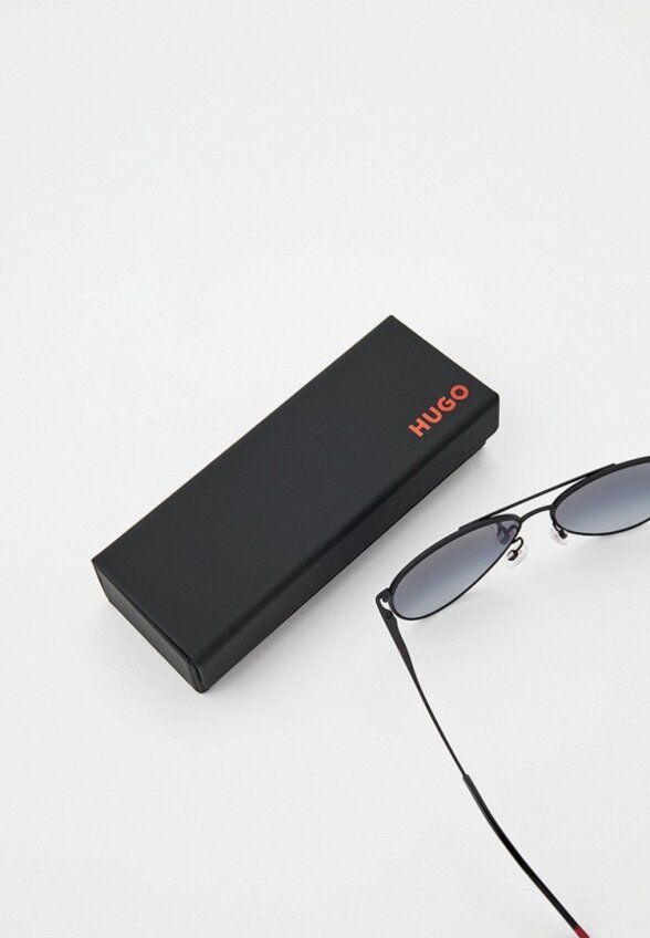 Очки солнцезащитные Hugo