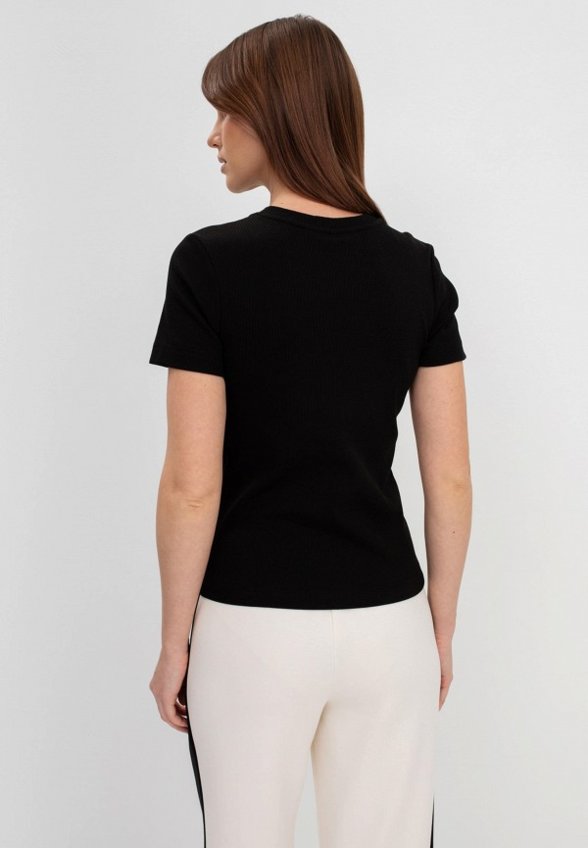 Футболка Savage