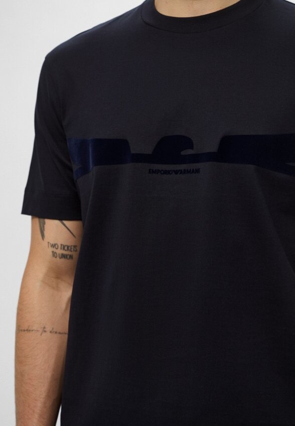 Футболка Emporio Armani