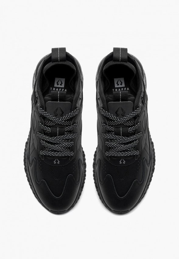Кроссовки Traffa
