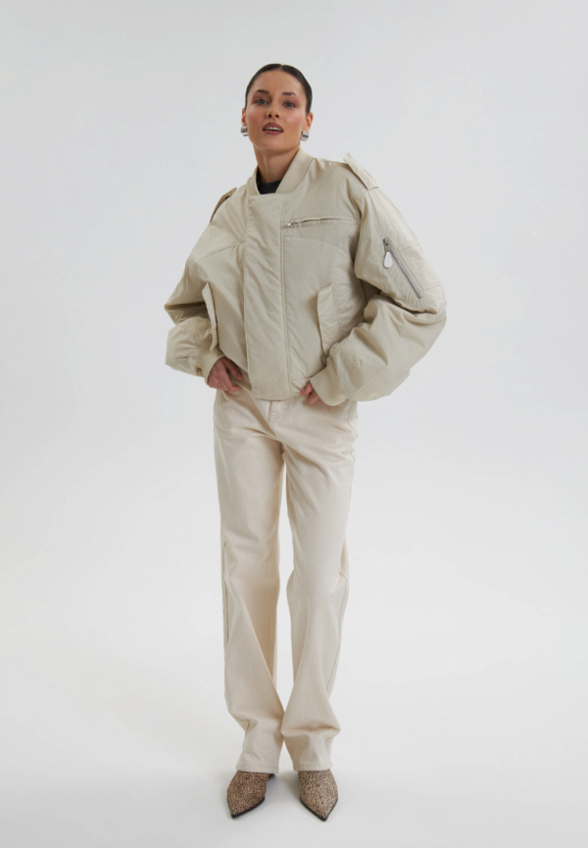 Бомбер Lumiere Magique