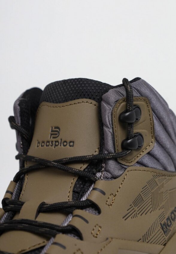 Кроссовки Baasploa