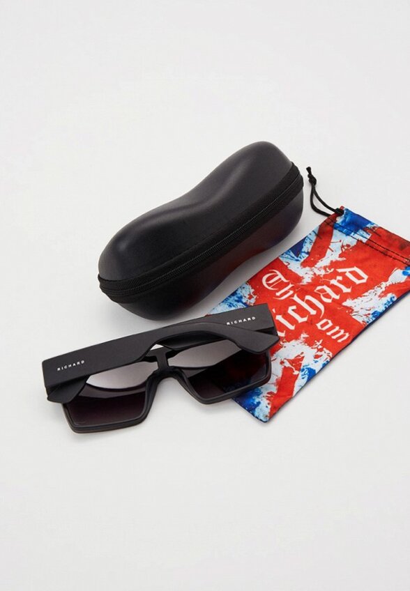 Очки солнцезащитные Thom Richard