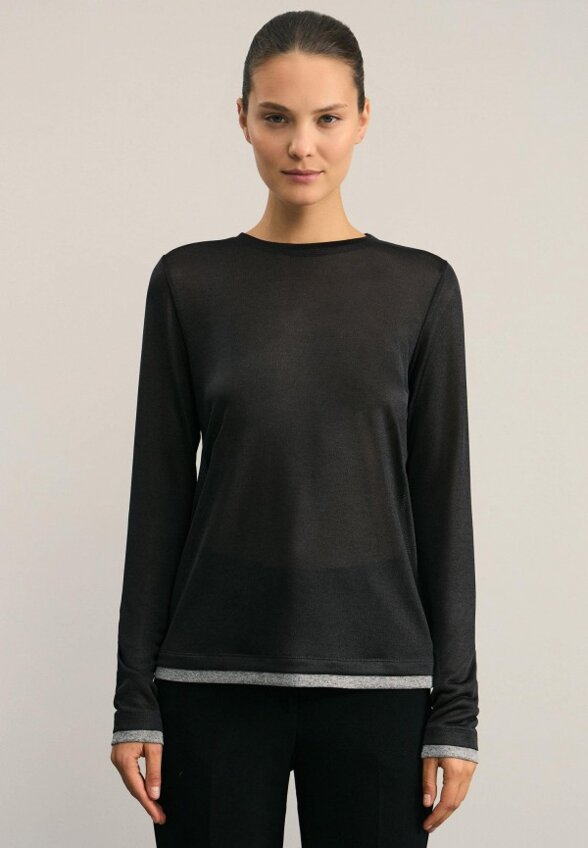 Лонгслив Zarina