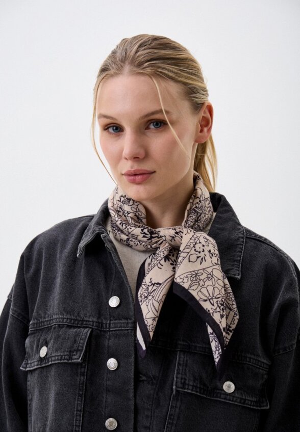 Платок Rosedena