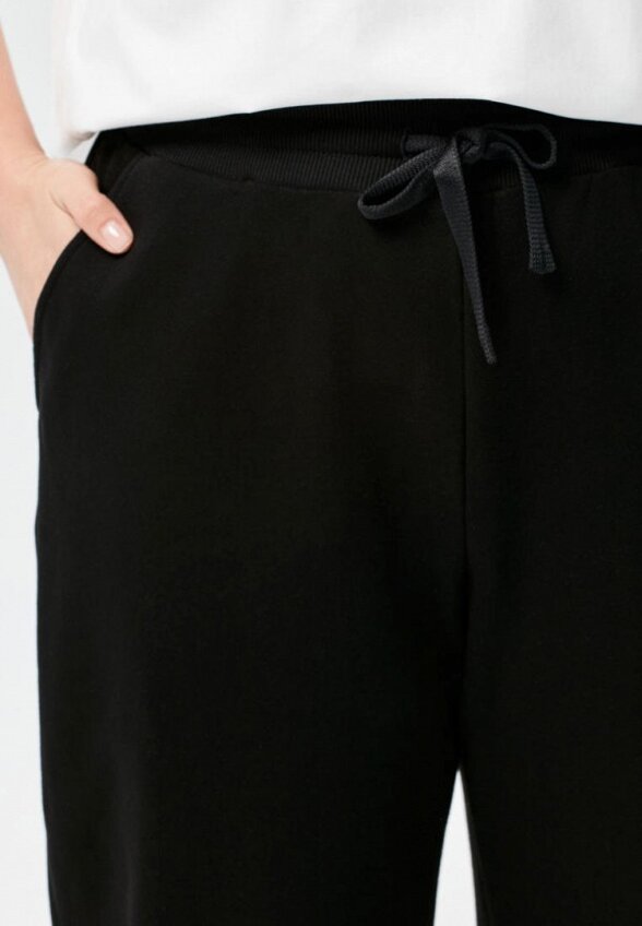 Брюки спортивные Delori