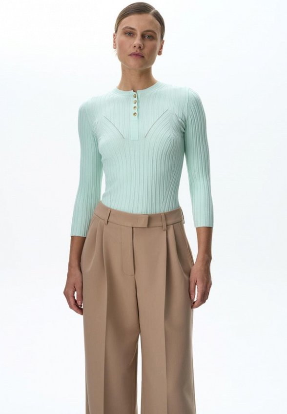 Джемпер Brusnika