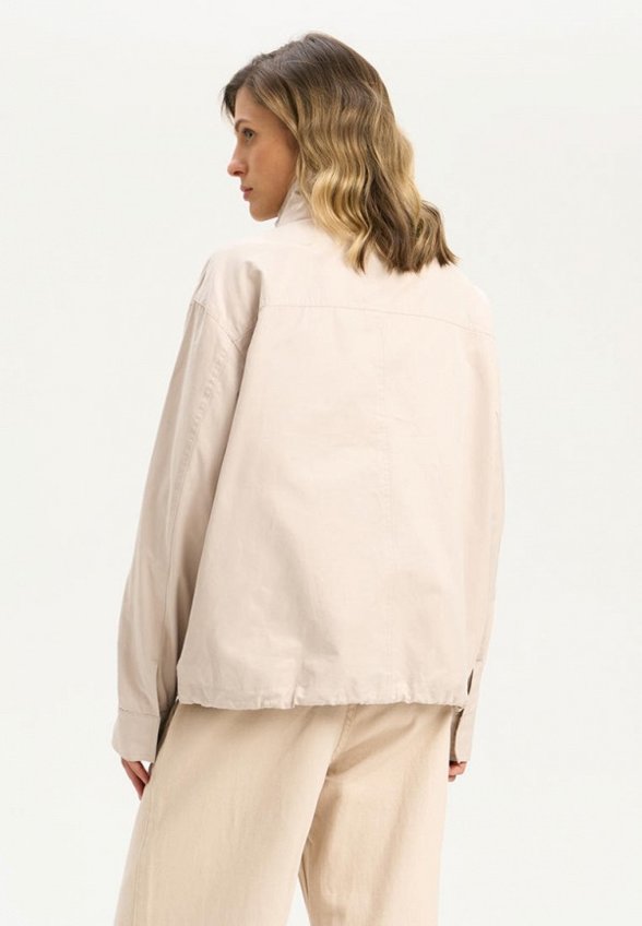 Ветровка Urban Tiger