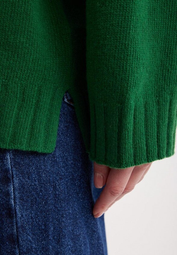 Свитер Bstatement