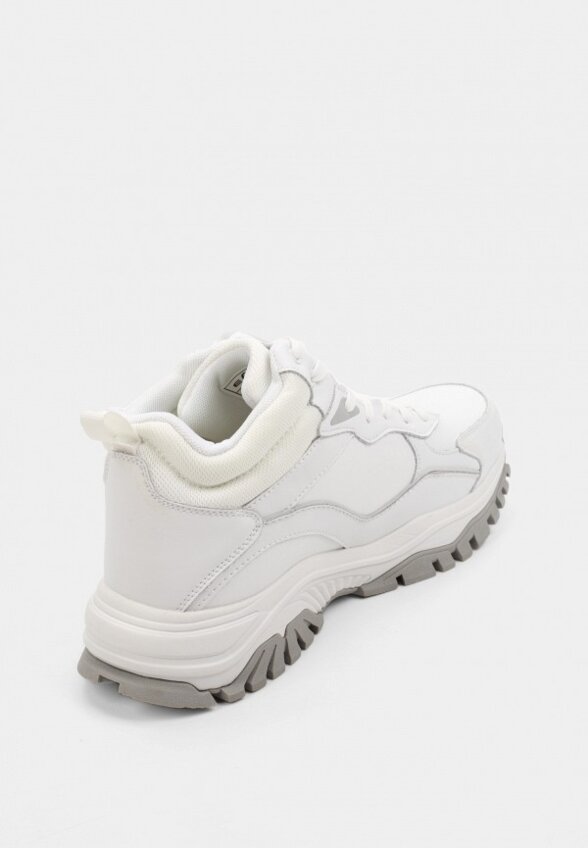 Кроссовки Escan