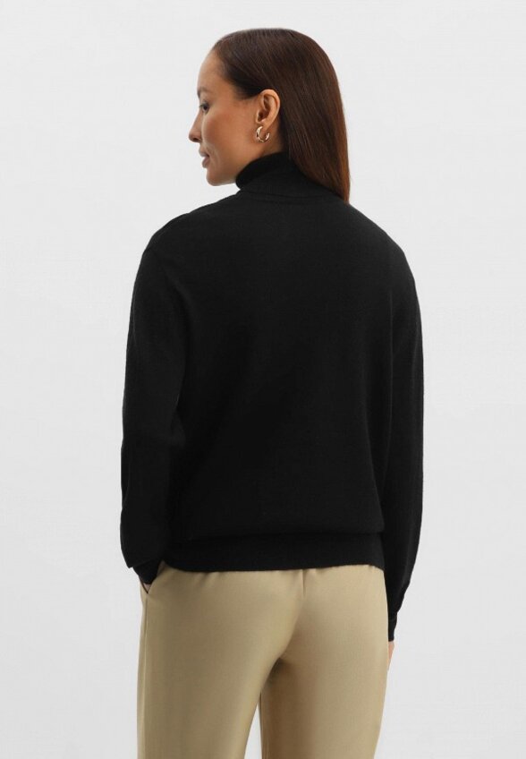 Водолазка Lilly Bennet