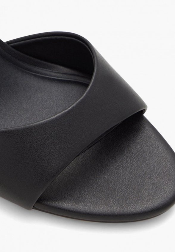 Босоножки Aldo