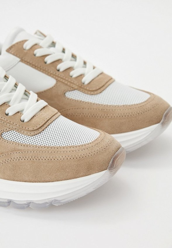 Кроссовки Ekonika