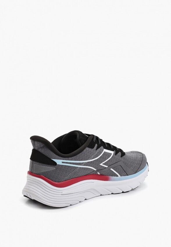 Кроссовки Diadora