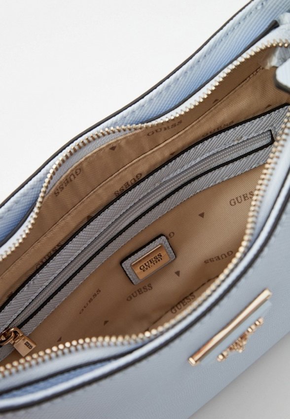 Сумка и брелок Guess