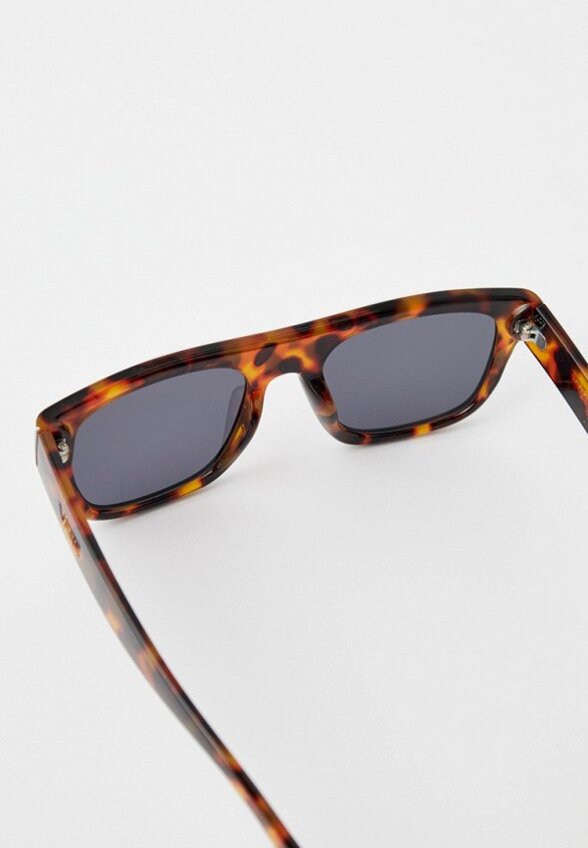 Очки солнцезащитные Vans