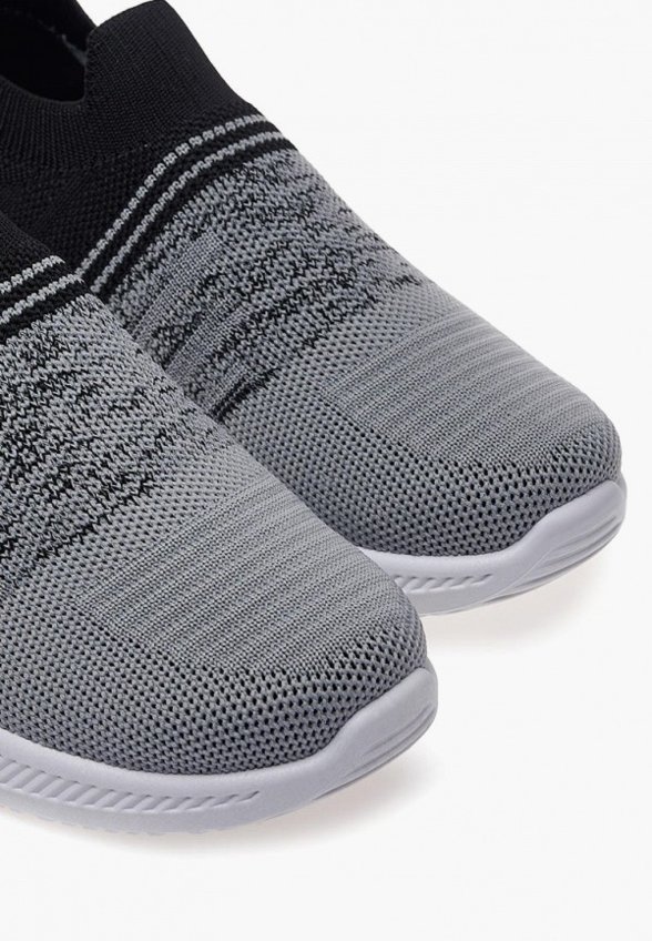 Кроссовки Tikkago