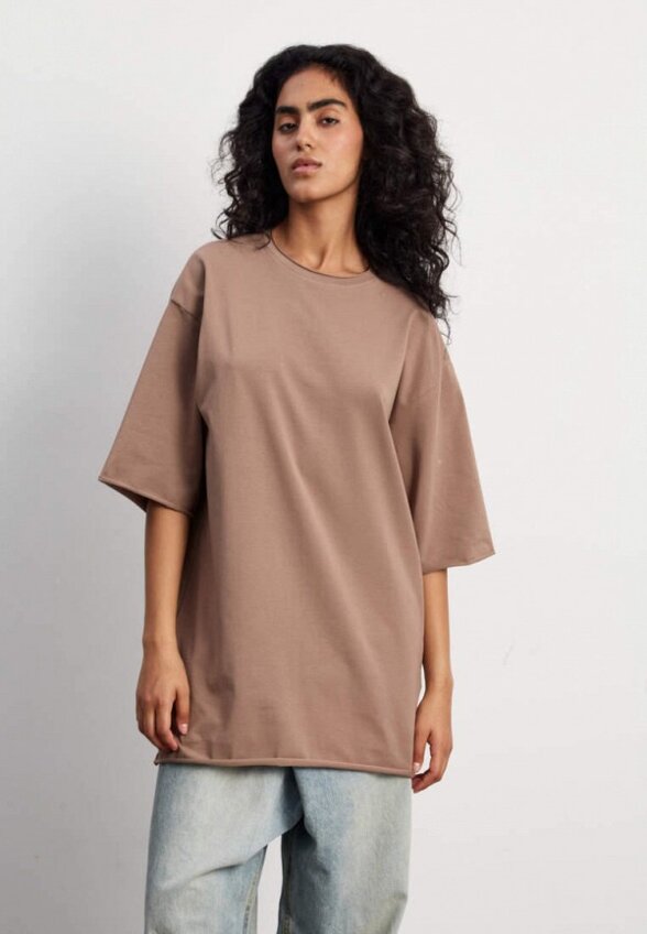 Футболка Artwear