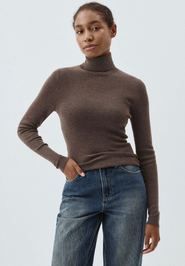 Водолазка Sela