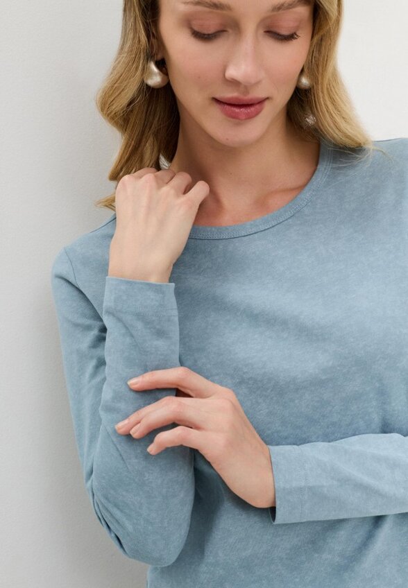 Лонгслив Savage