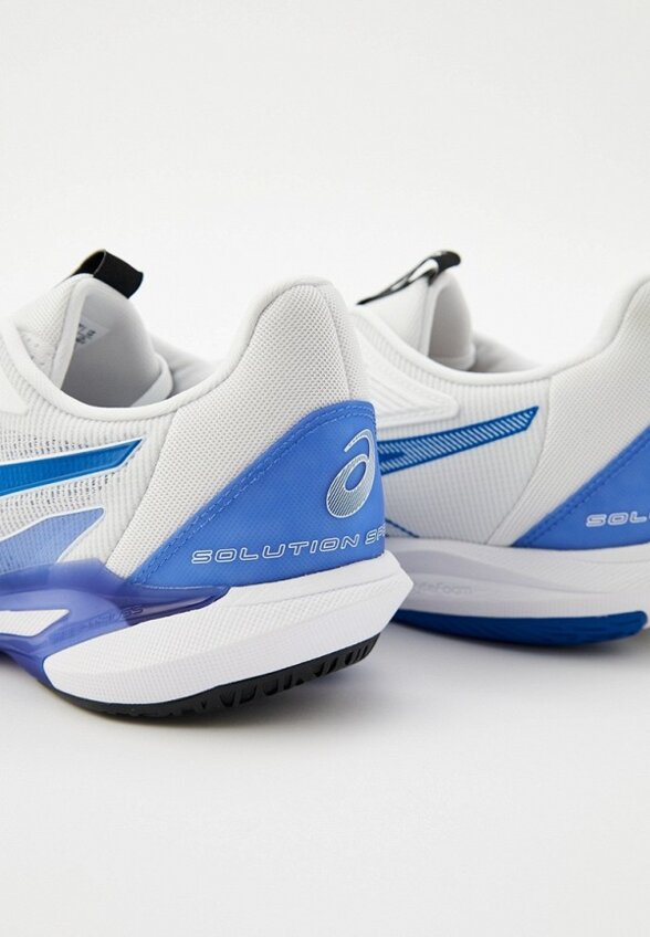 Кроссовки ASICS