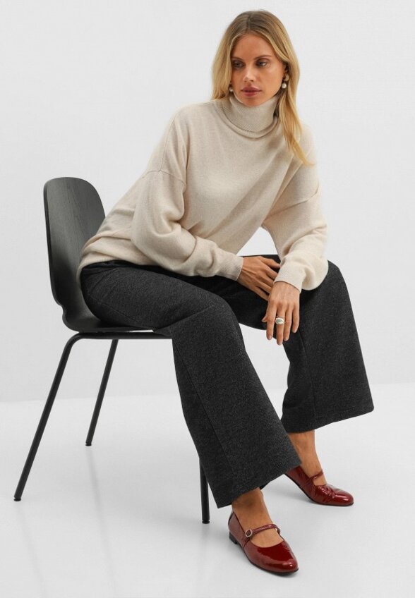 Водолазка Nominee