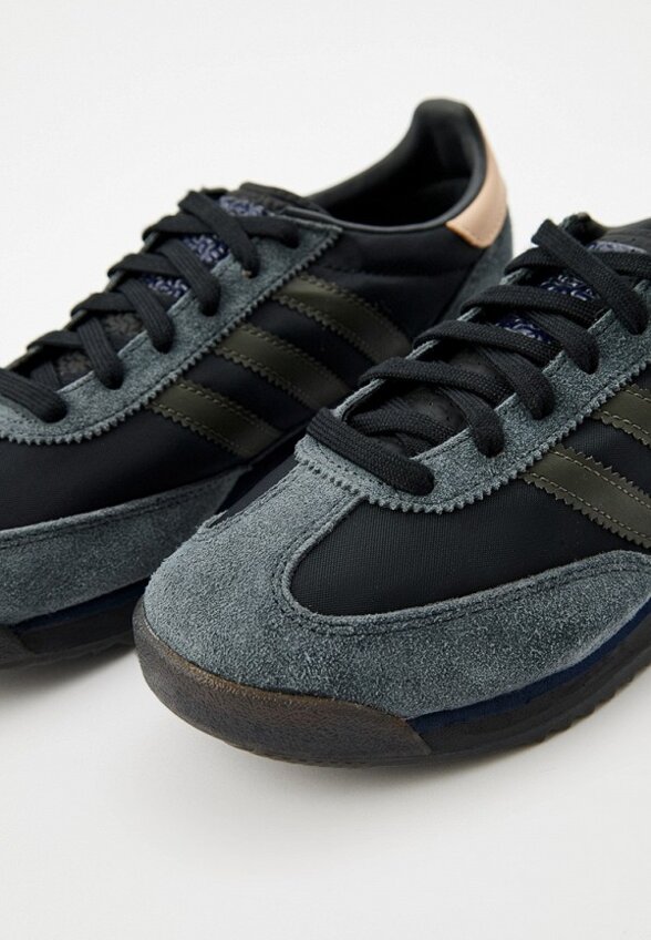 Кроссовки adidas Originals