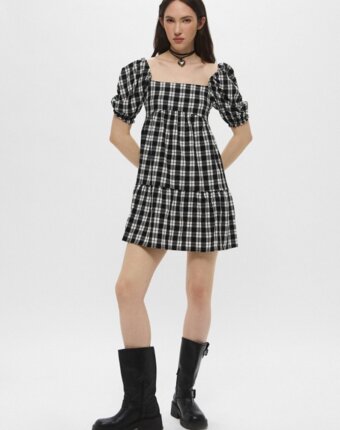 Платье H&M женщинам