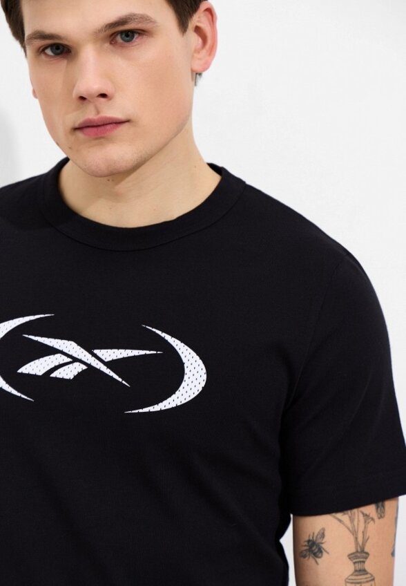 Футболка Reebok