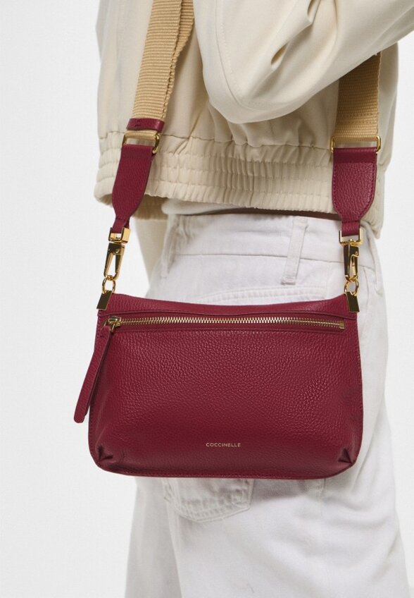Сумка Coccinelle
