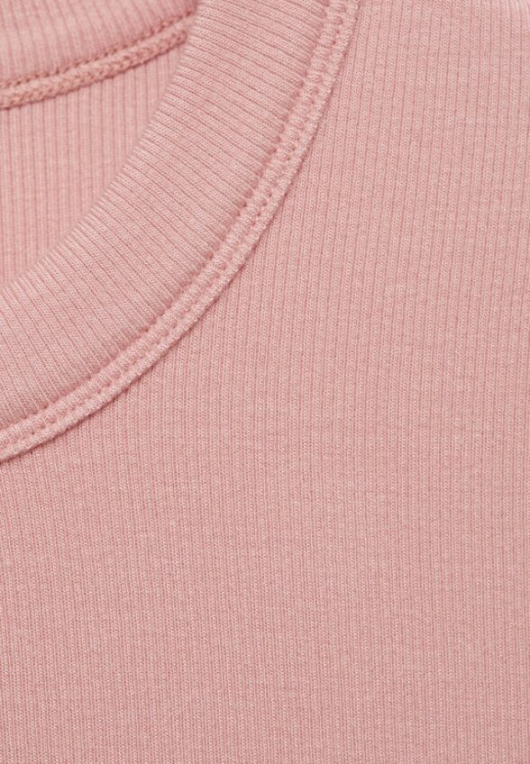 Футболка Mango